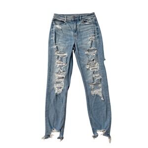 American Eagle Mom Jeans Light Wash Distressed Ripped Denim Womens 6 Stretch